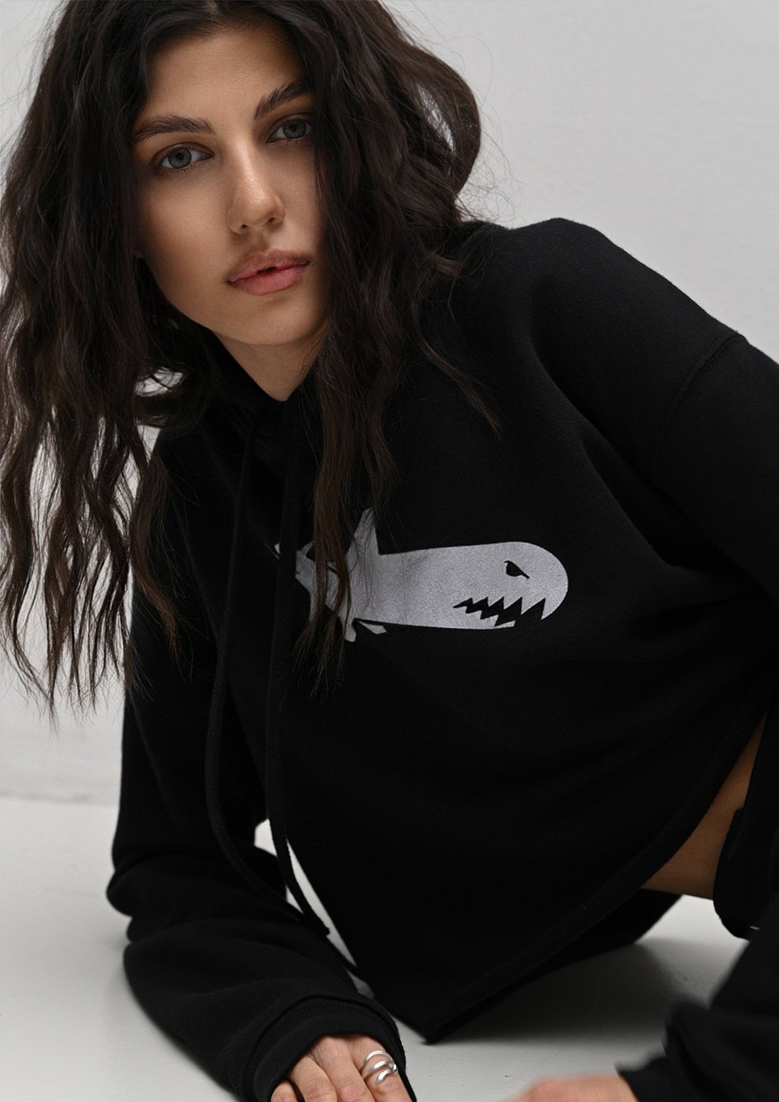 MAKO :: Women’s Shark Crop Hoodie