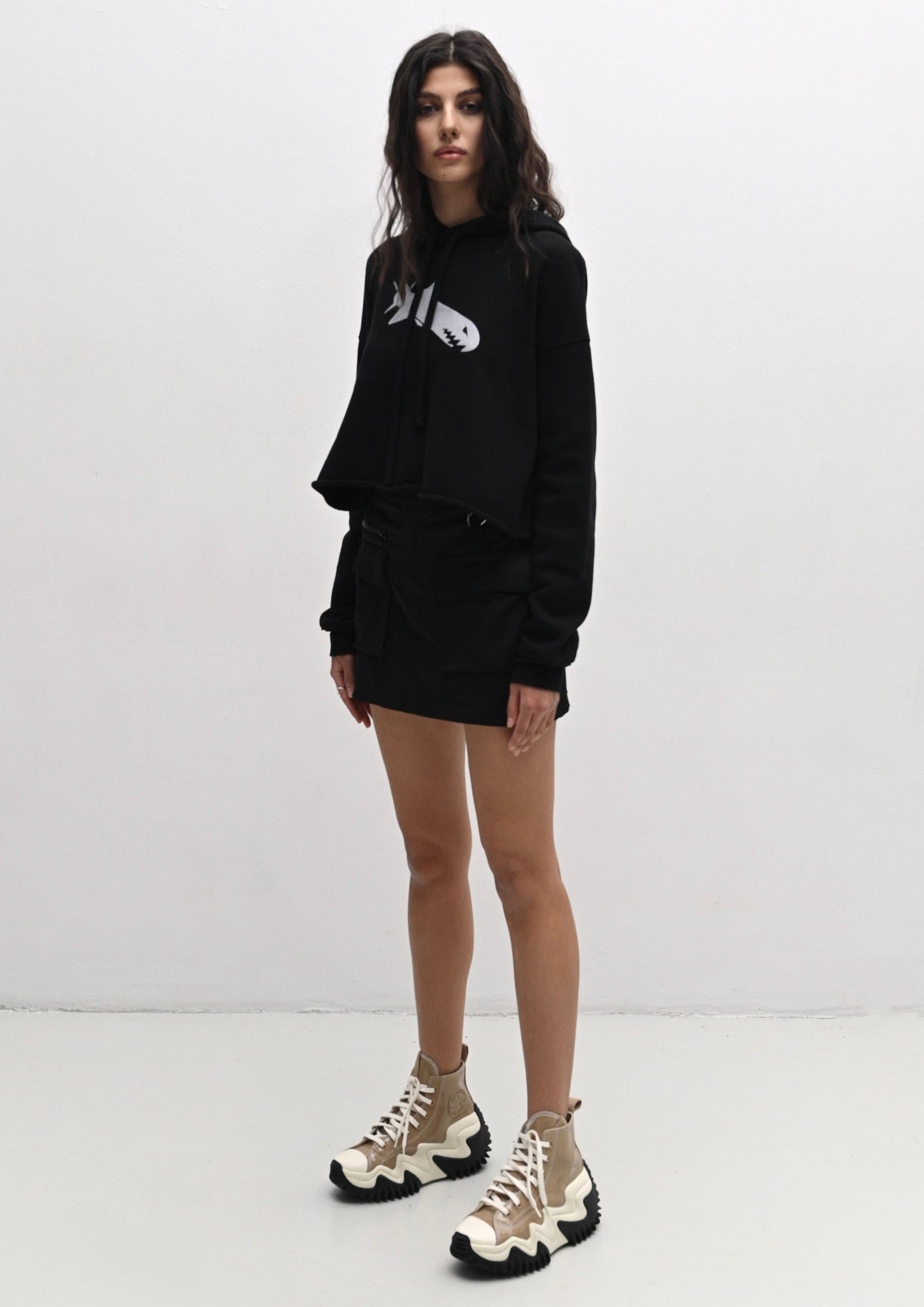 MAKO :: Women’s Shark Crop Hoodie